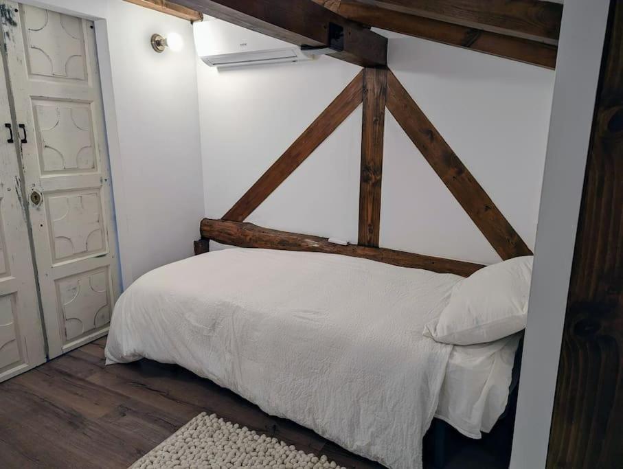 Old Town Loft - Cathedral Views. Apartment Logrono Exterior photo